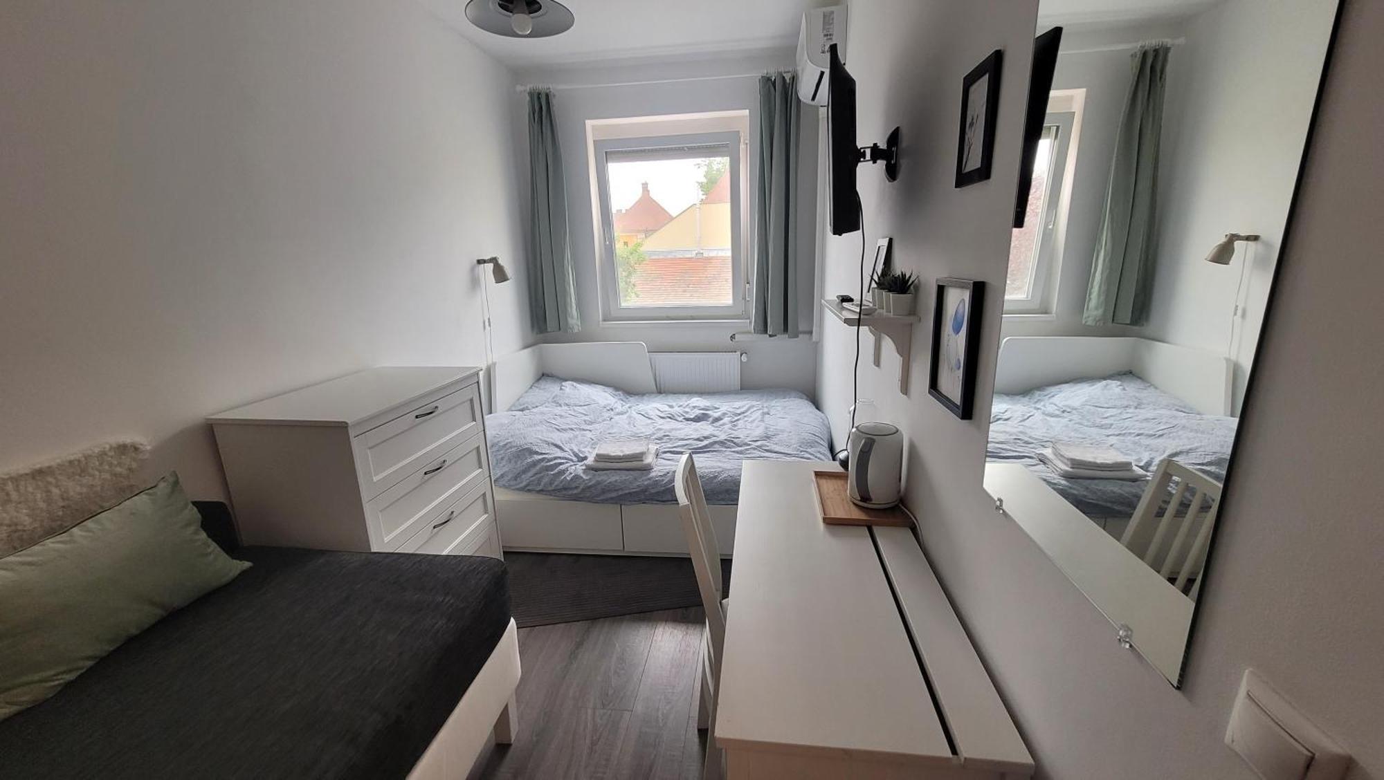 Tulip Home Guest House Vác Eksteriør billede
