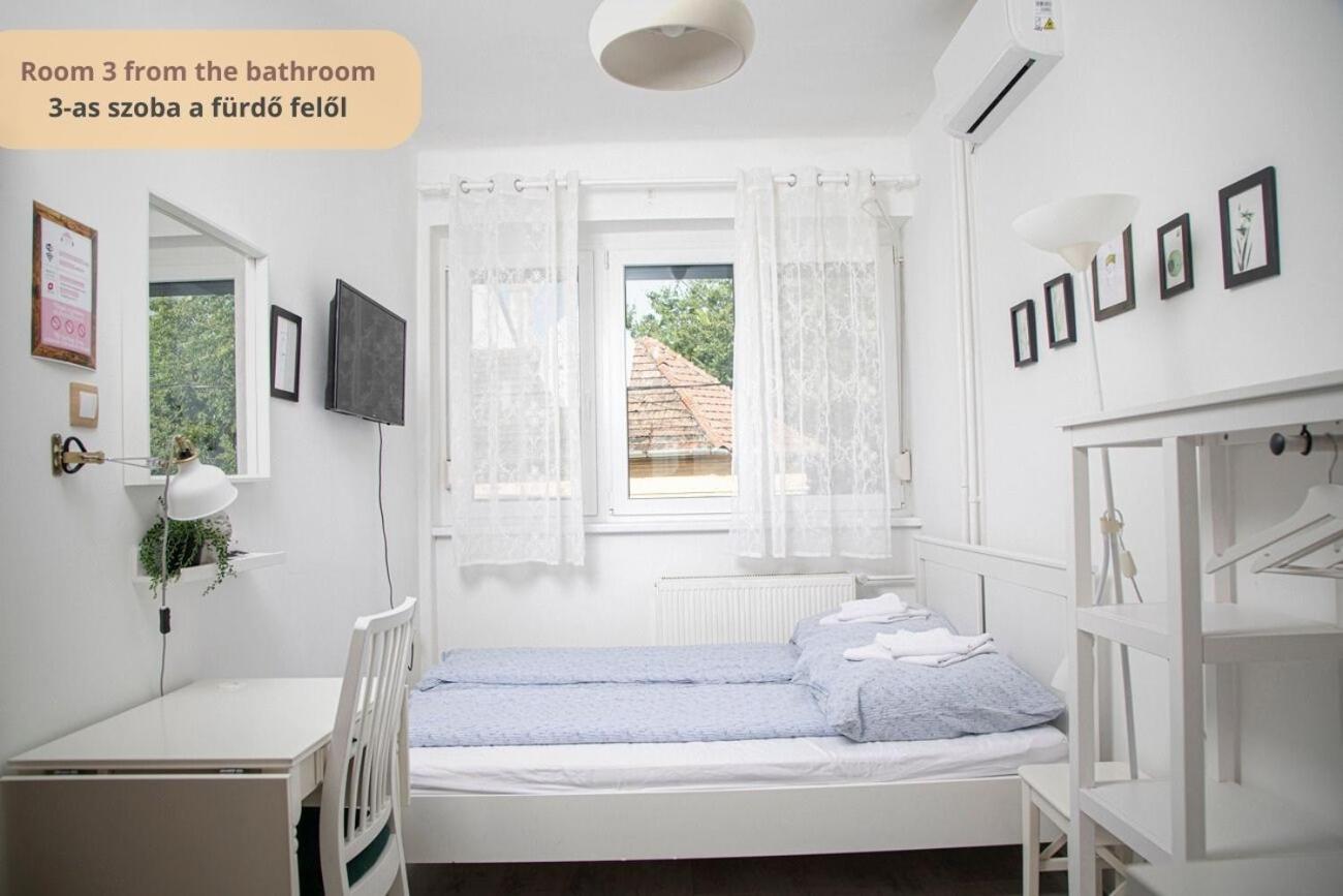 Tulip Home Guest House Vác Eksteriør billede